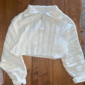 Crop white sweater